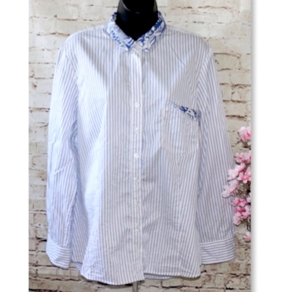 Finley Striped Button-Up Blouse Top - Picture 5 of 8